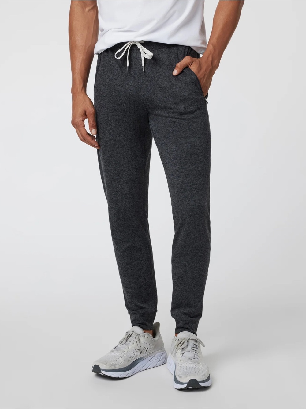 Vuori Mens Ponto Performance Joggers Size Medium Athleisure Pants Charcoal Grey